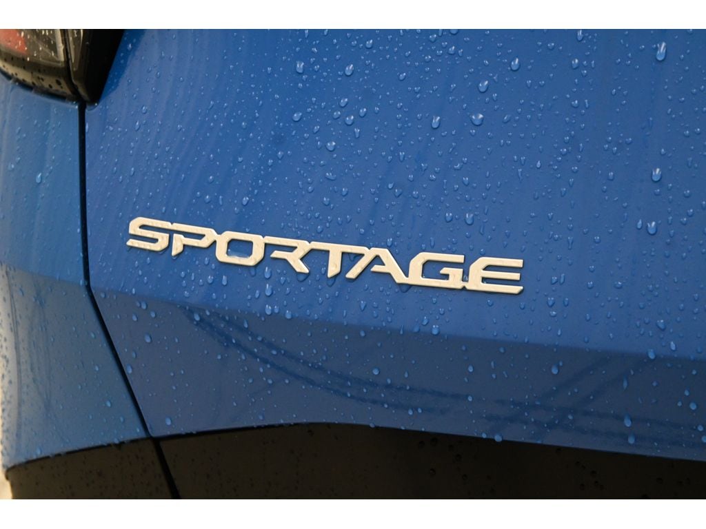 2026 Kia Sportage EX - Photo 36