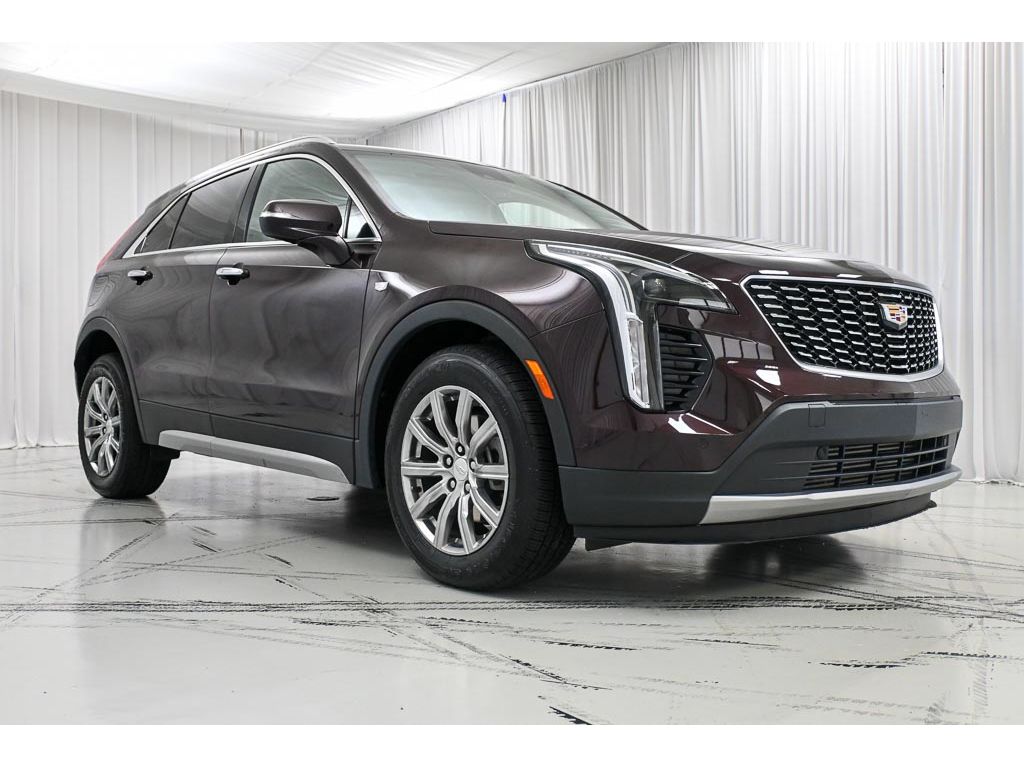 2021 Cadillac XT4 Premium Luxury photo 2