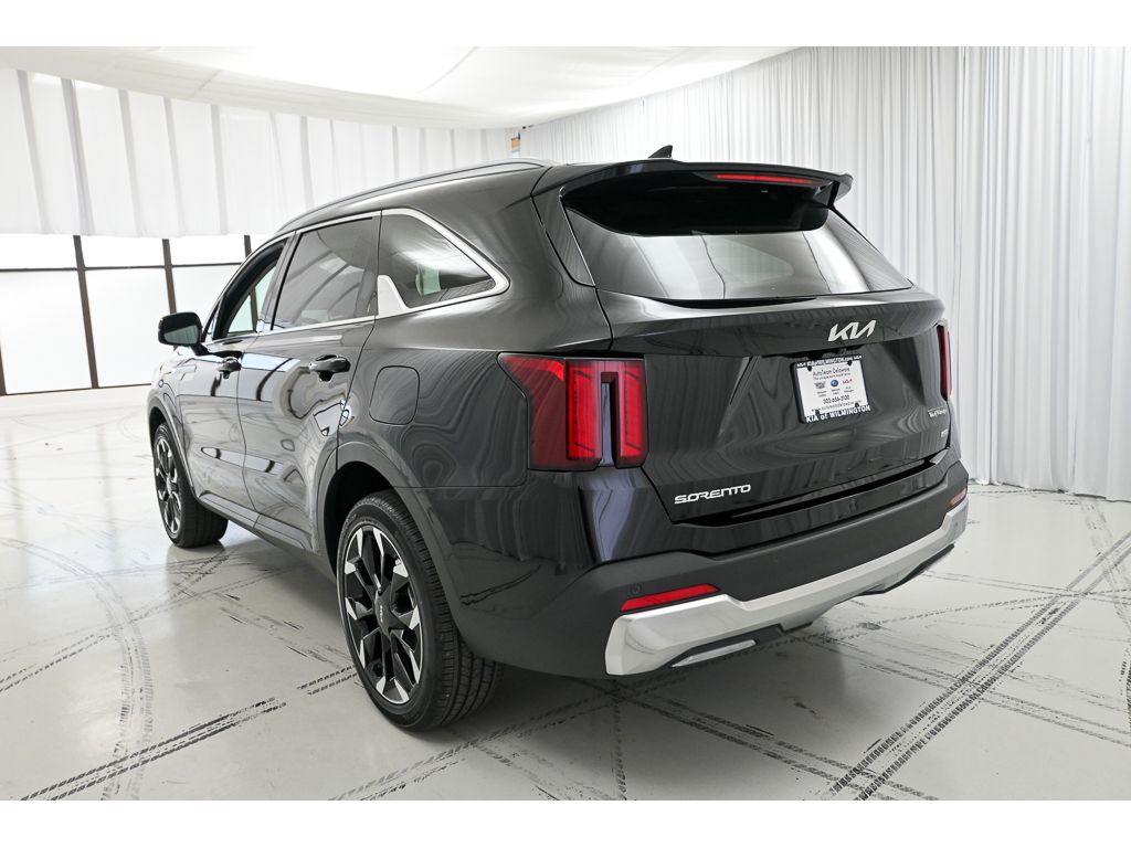 2025 Kia Sorento EX photo 4