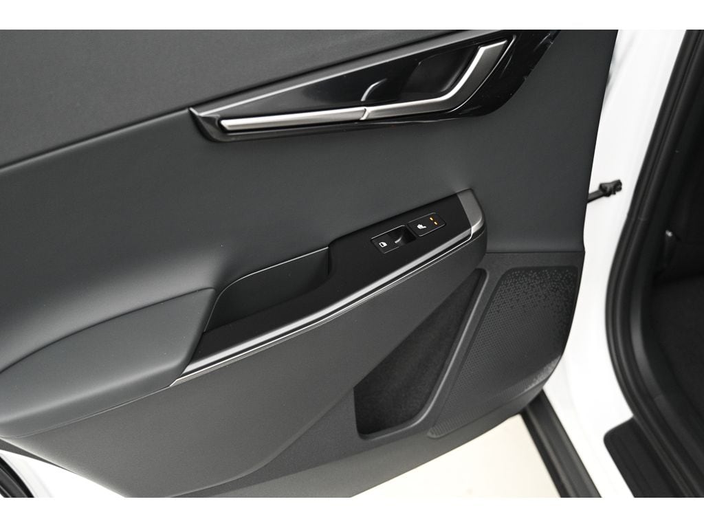 2025 Kia EV6 Light L/R - Photo 11