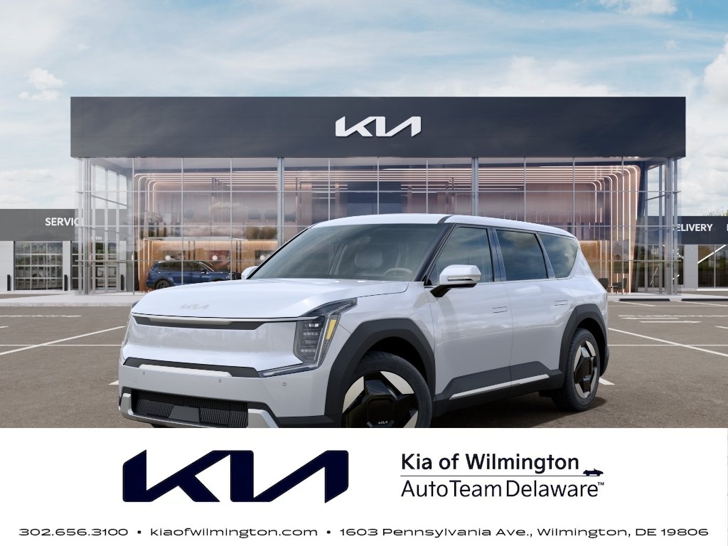 New 2026 Kia EV9 Light Long Range SUV