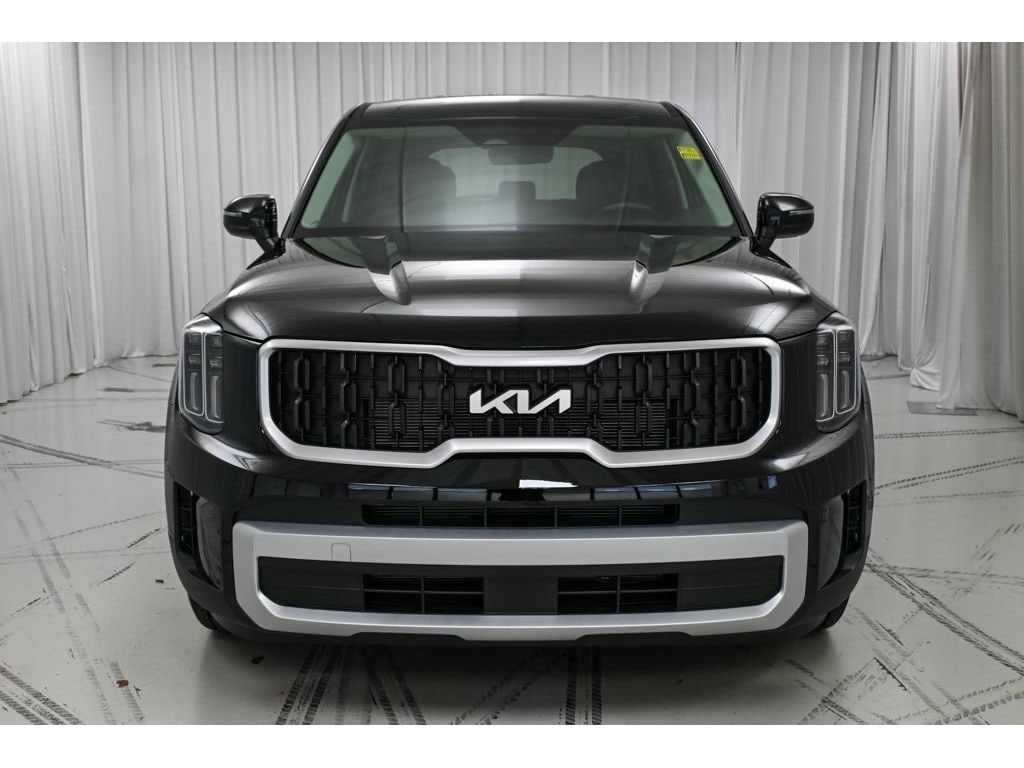 New 2025 Kia Telluride Telluride LX FWD SUV
