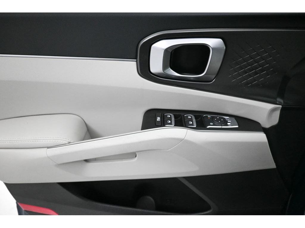 2026 Kia Sorento S - Photo 14
