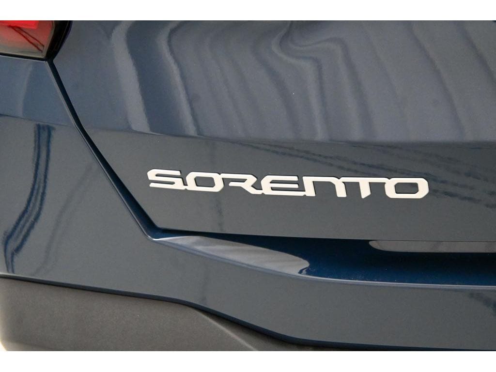 2026 Kia Sorento S - Photo 33