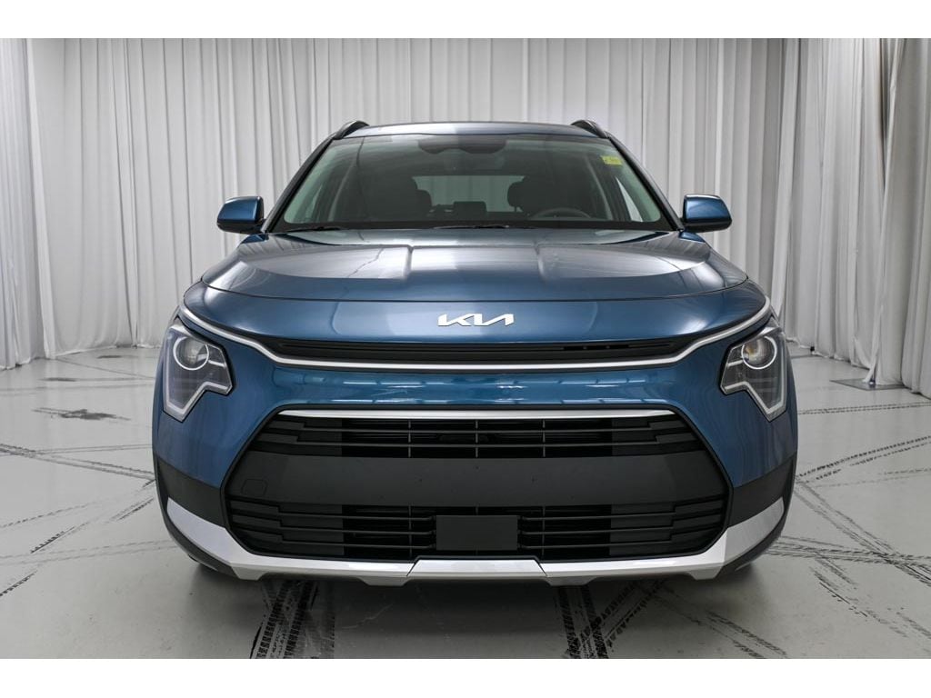 New 2026 Kia Niro EX SUV