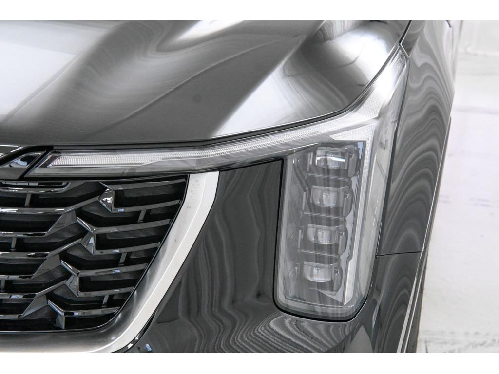 2026 Kia Sorento S - Photo 9