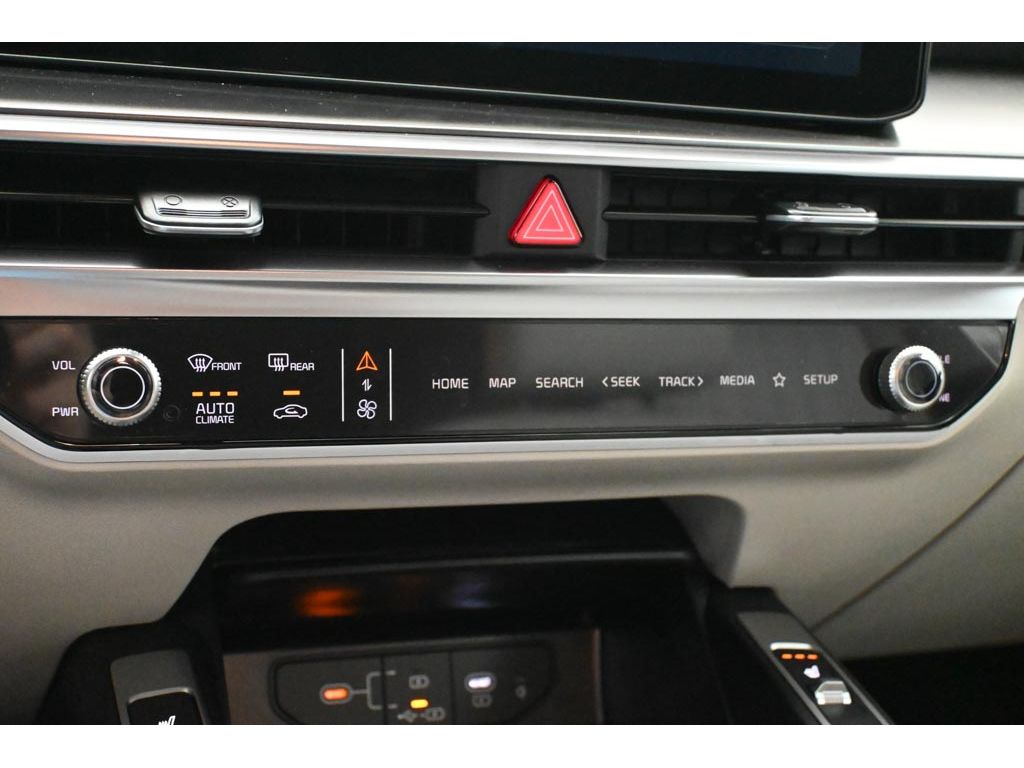2026 Kia Sorento EX Hybrid - Photo 30