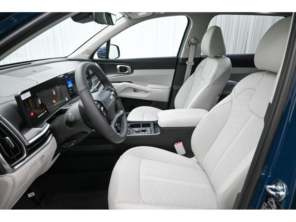 2026 Kia Sorento S - Photo 17
