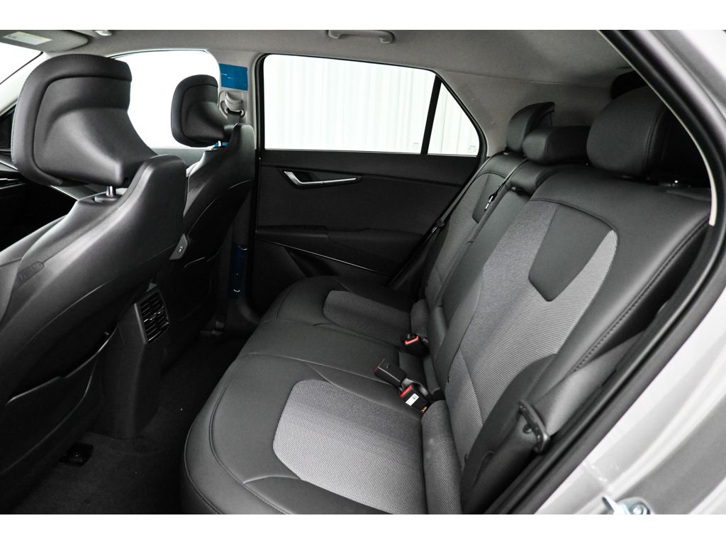 2026 Kia Niro Wind - Photo 13