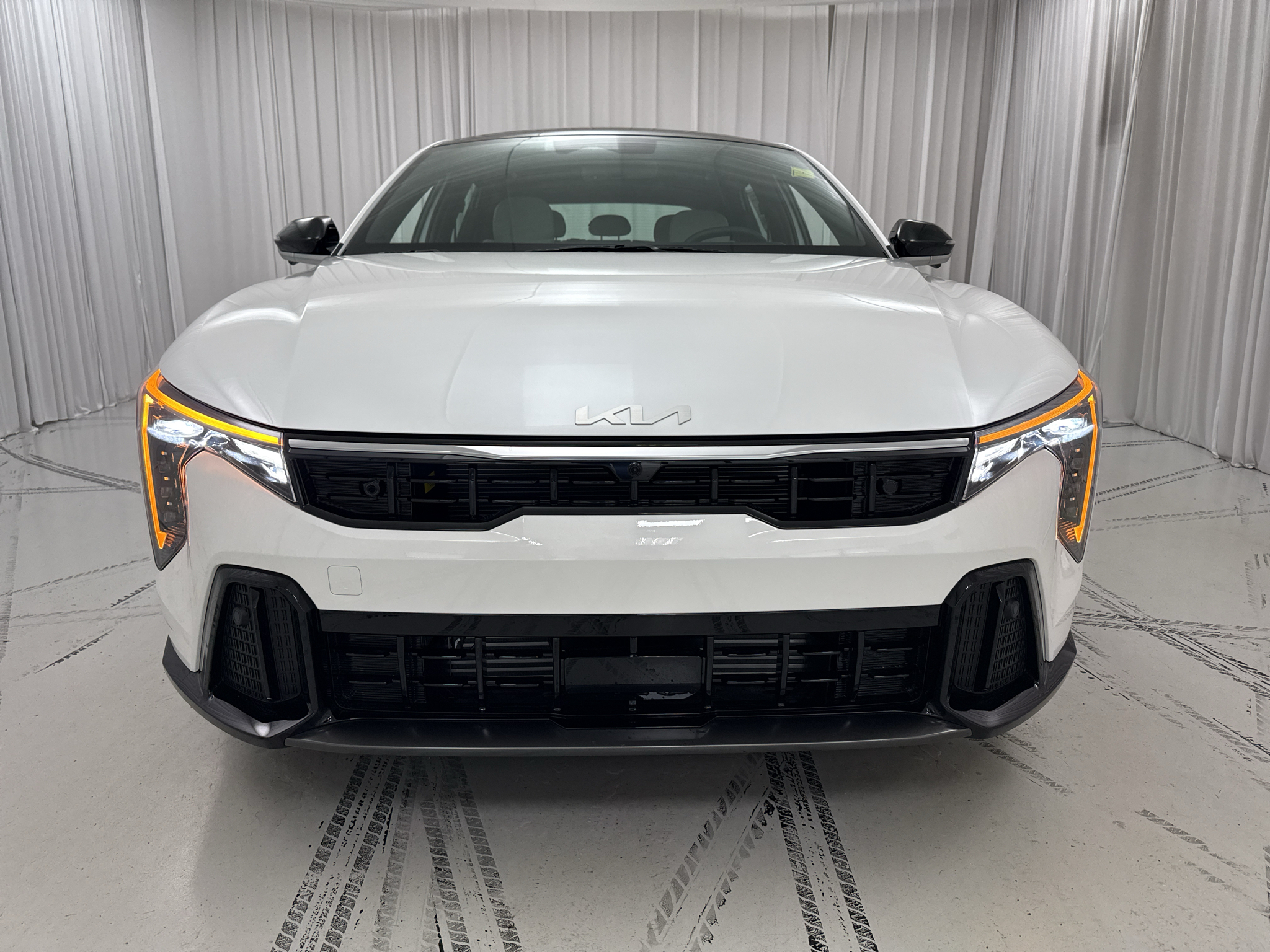 New 2026 Kia K4 Hatchback Hatchback GT-Line Turbo With Tech PKG Hatchback