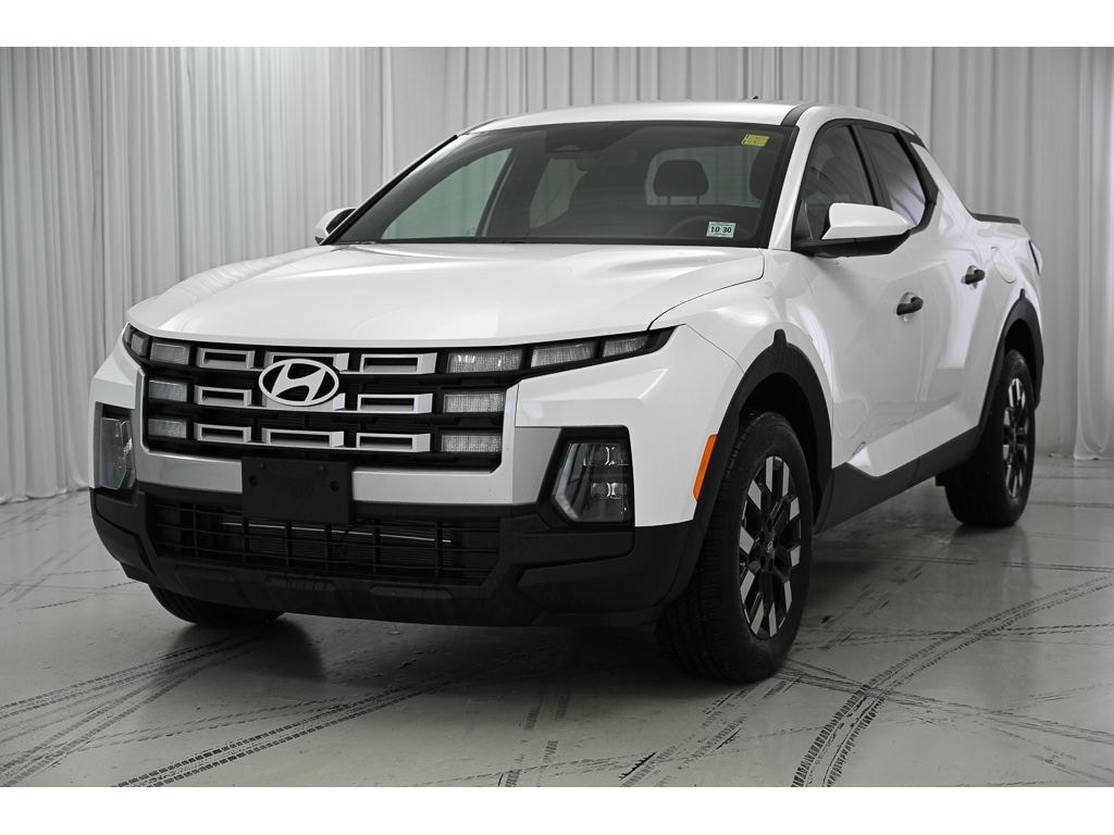 Used 2025 Hyundai Santa Cruz SE Truck Crew Cab