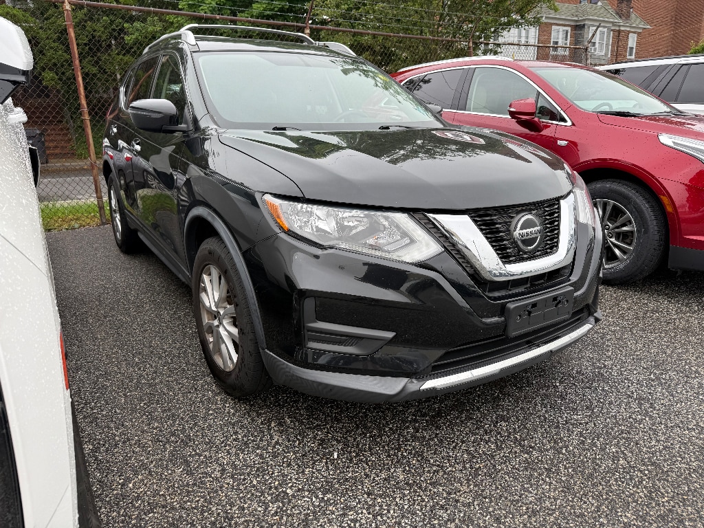 Used 2018 Nissan Rogue SV SUV