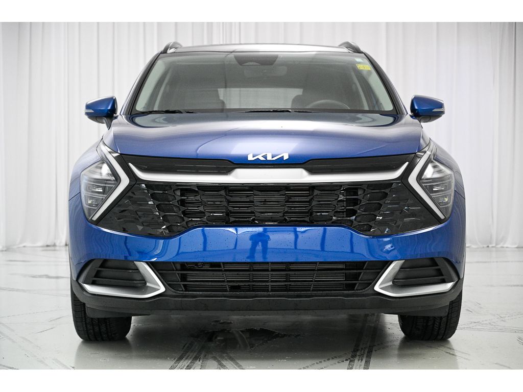 2025 Kia Sportage EX photo 3