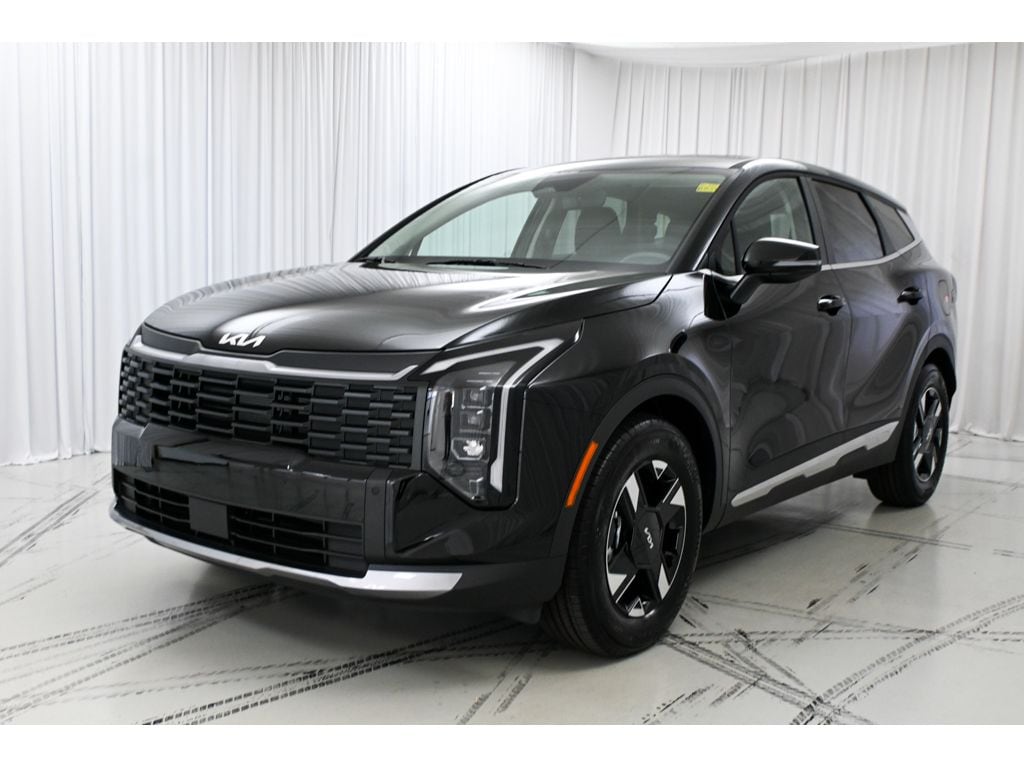 New 2026 Kia Sportage LX FWD With Convenience Package SUV