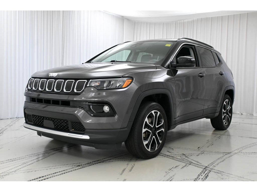2022 Jeep Compass Limited photo 3