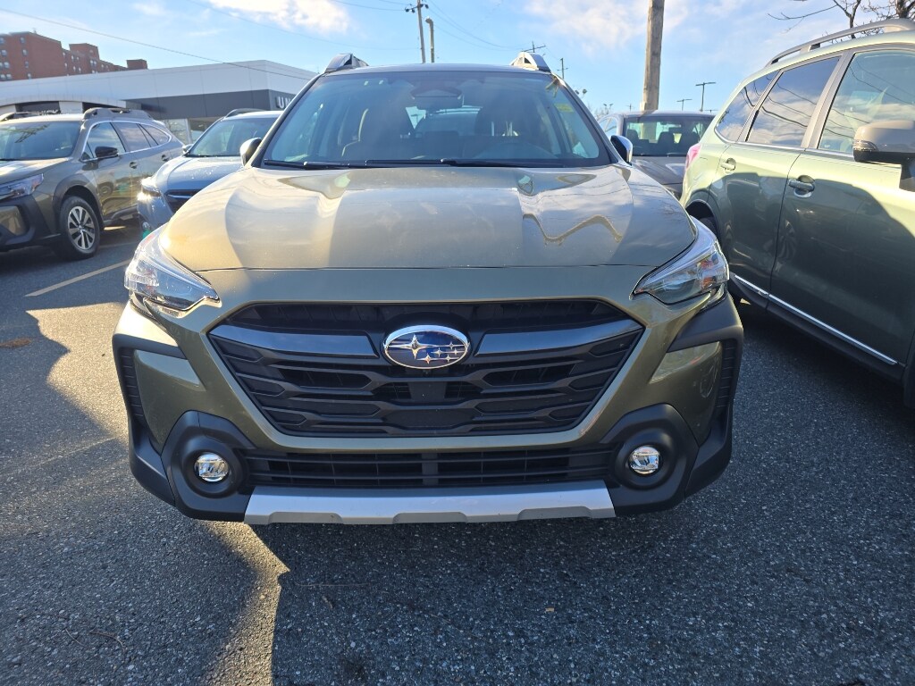 2023 Subaru Outback Touring XT photo 2