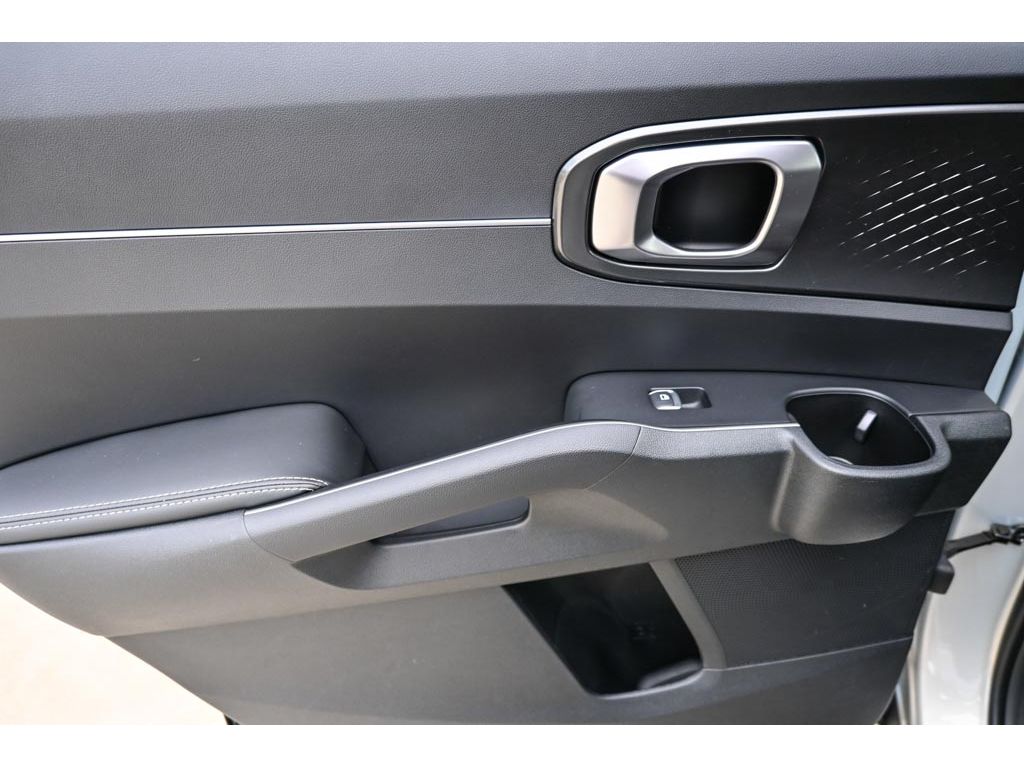 2026 Kia Sorento S - Photo 12