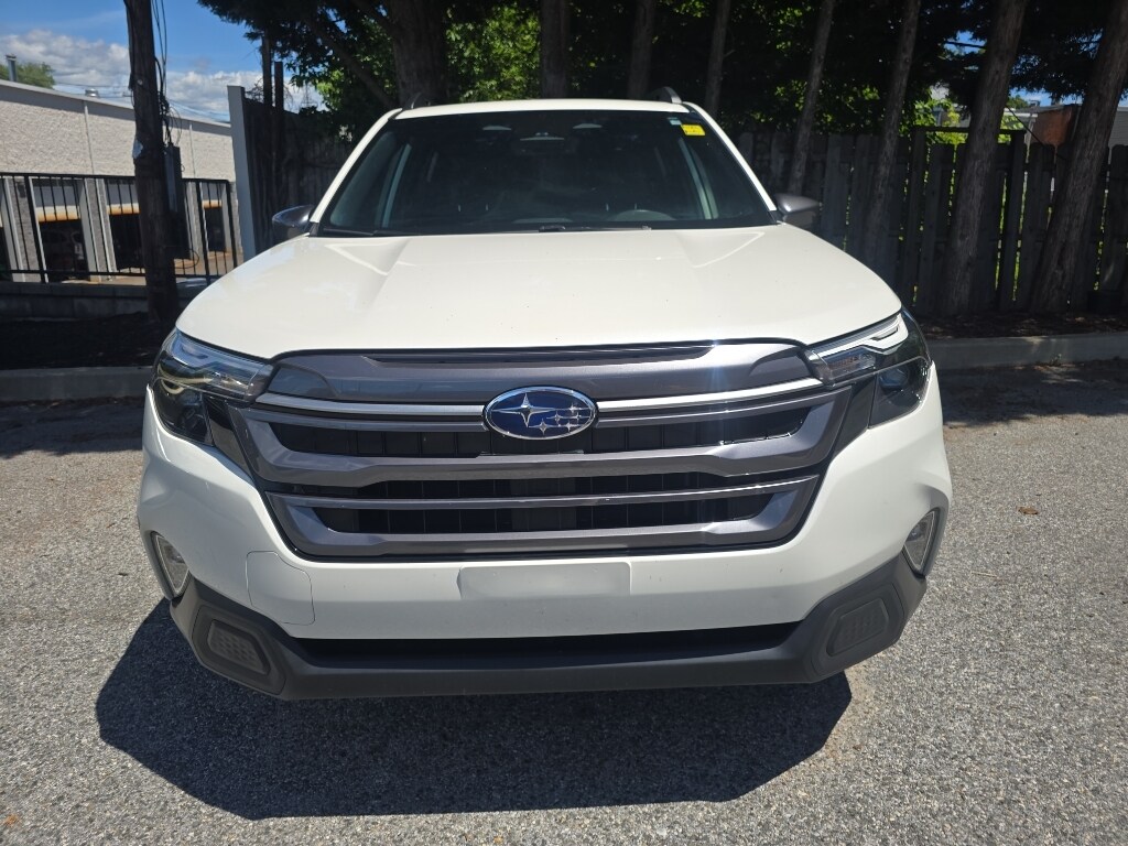 Used 2025 Subaru Forester Premium SUV