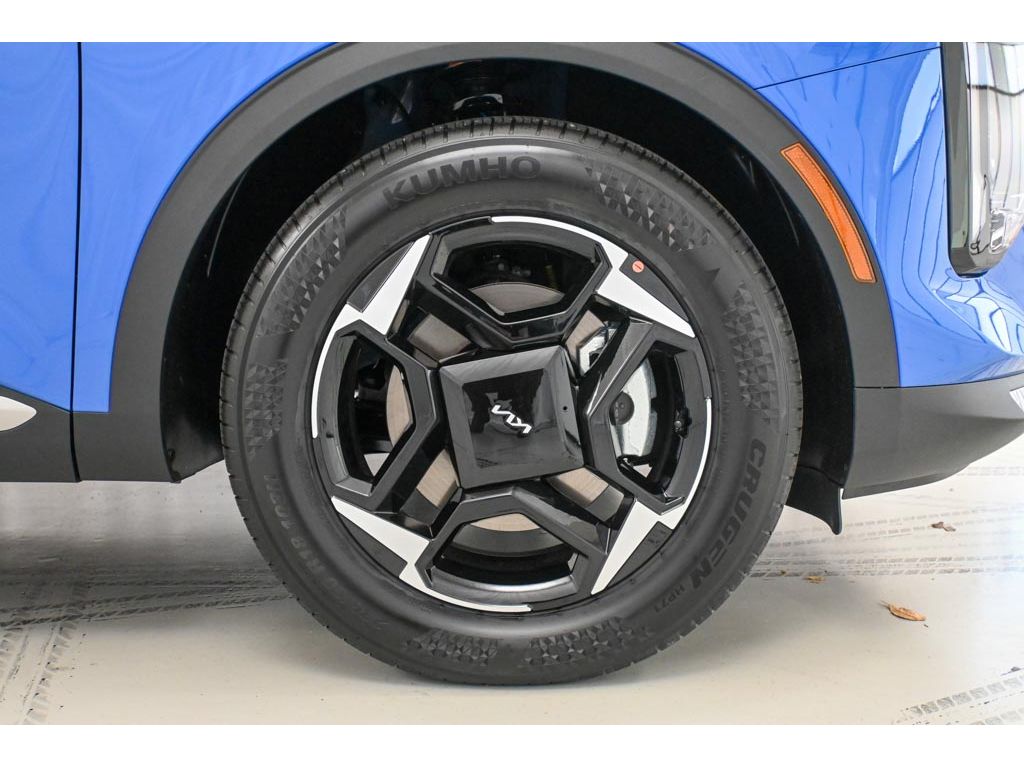 2026 Kia Sportage EX - Photo 9