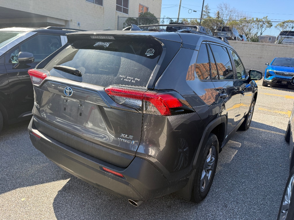 Used 2022 Toyota RAV4 Hybrid XLE SUV
