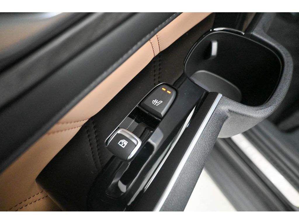 2026 Kia Sorento X-Line SX Prestige - Photo 12