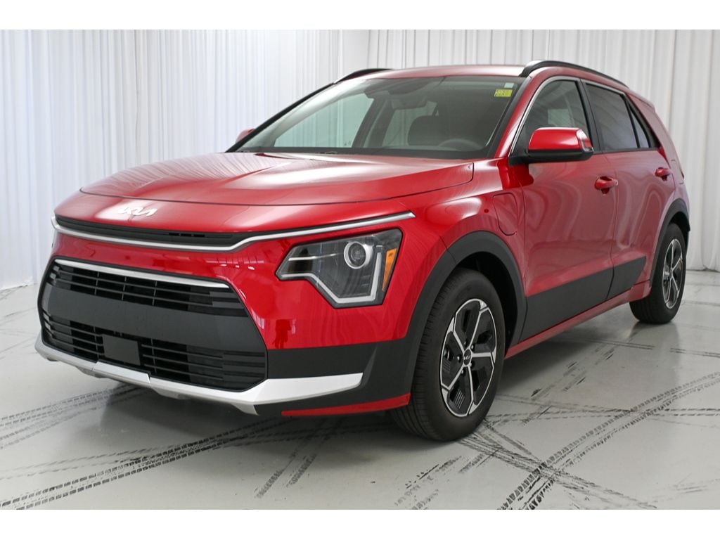 New 2025 Kia Niro Plug-In Hybrid Niro Phev EX With Cold Weather PKG SUV