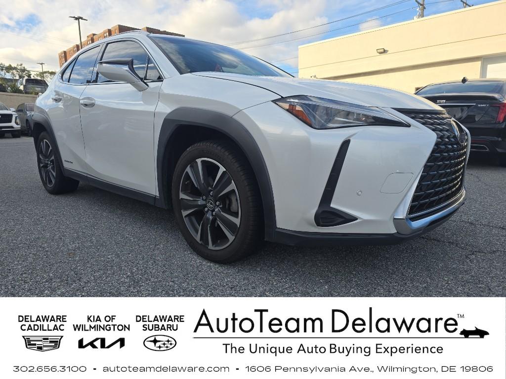 2019 Lexus UX Hybrid 250h's photo