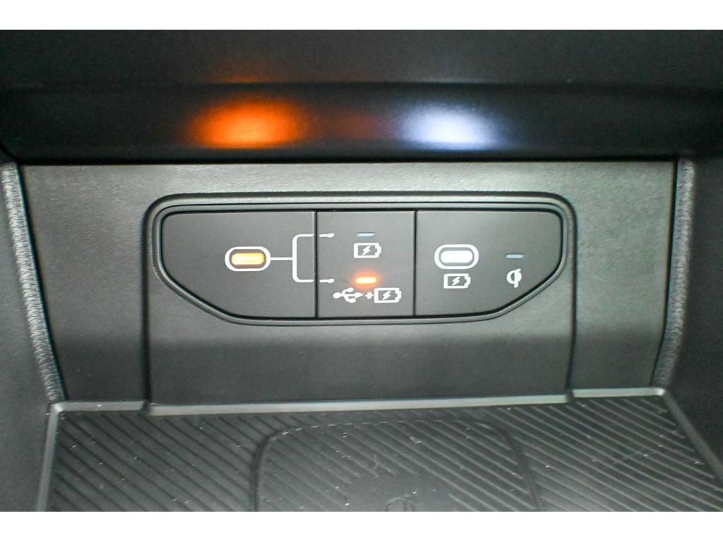 2026 Kia Sportage EX - Photo 28