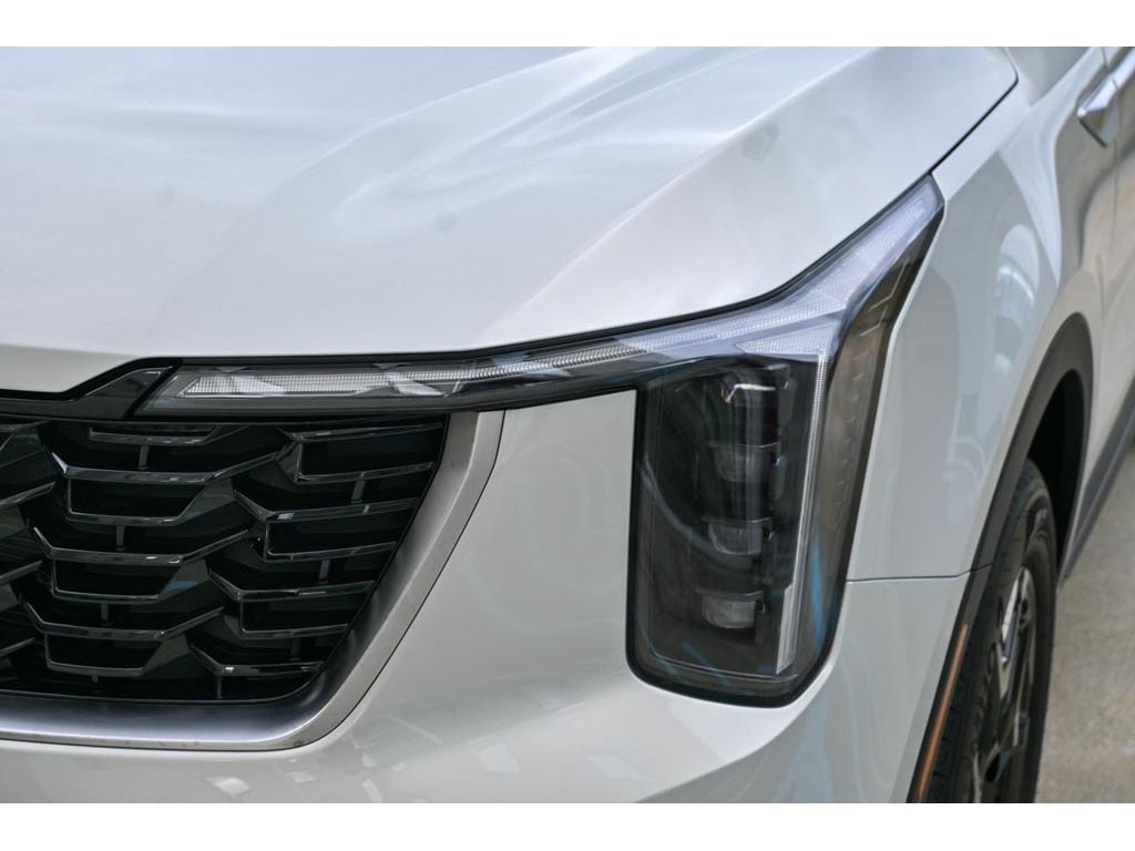 2026 Kia Sorento S - Photo 11