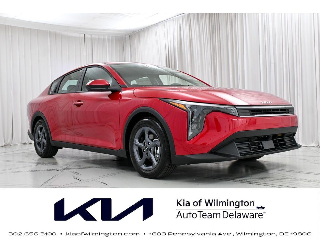New 2026 Kia K4 LXS Sedan
