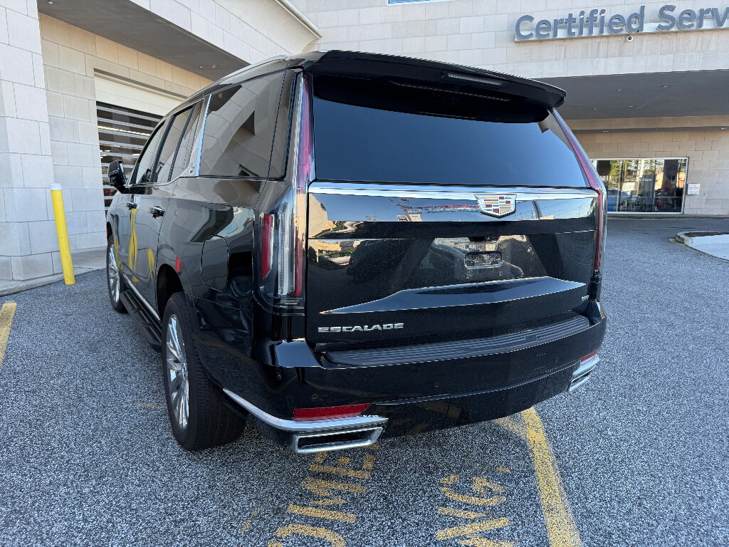 Used 2021 CADILLAC Escalade Premium Luxury 4x4 SUV