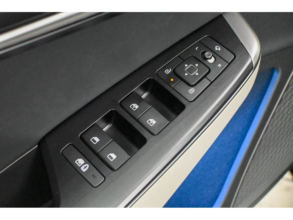 2025 Kia EV6 GT-Line - Photo 17