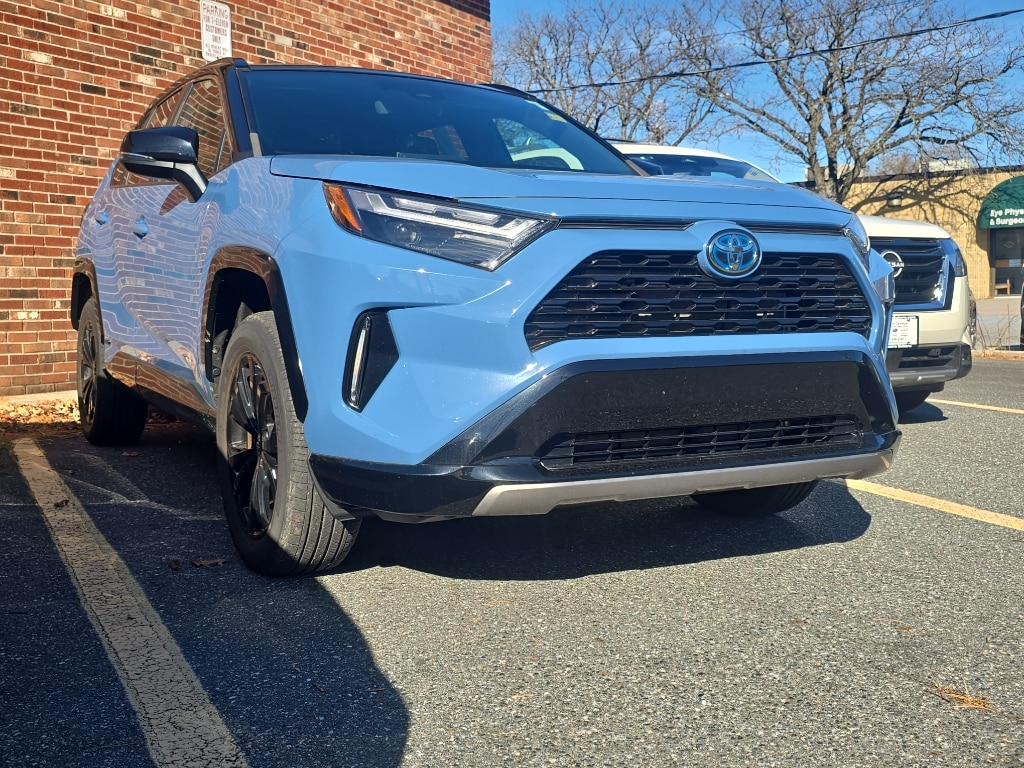Used 2022 Toyota RAV4 Hybrid XSE SUV
