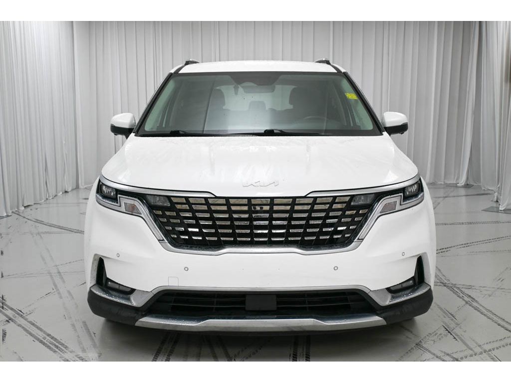 2022 Kia Carnival SX photo 3