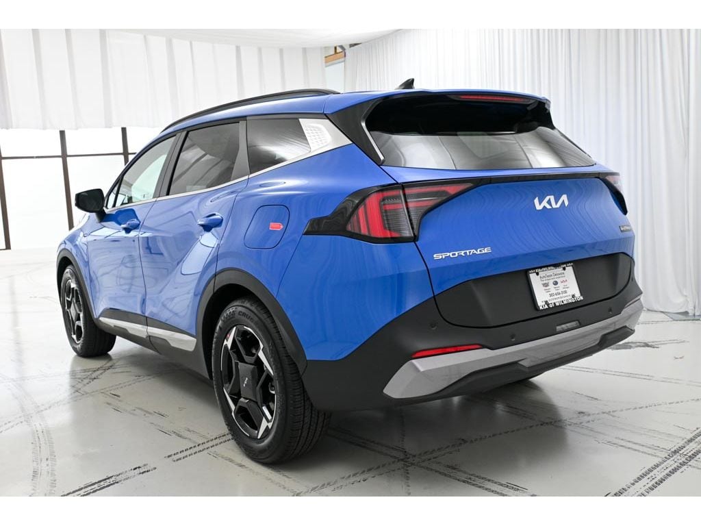 2026 Kia Sportage EX - Photo 6