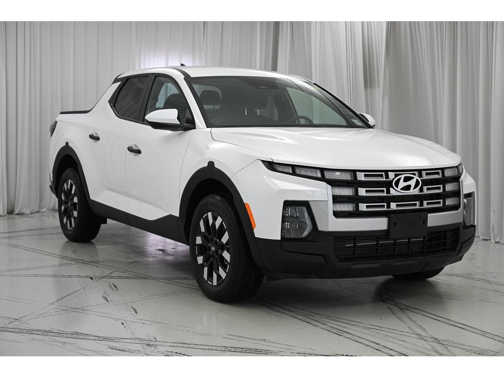 Used 2025 Hyundai Santa Cruz SE Truck Crew Cab