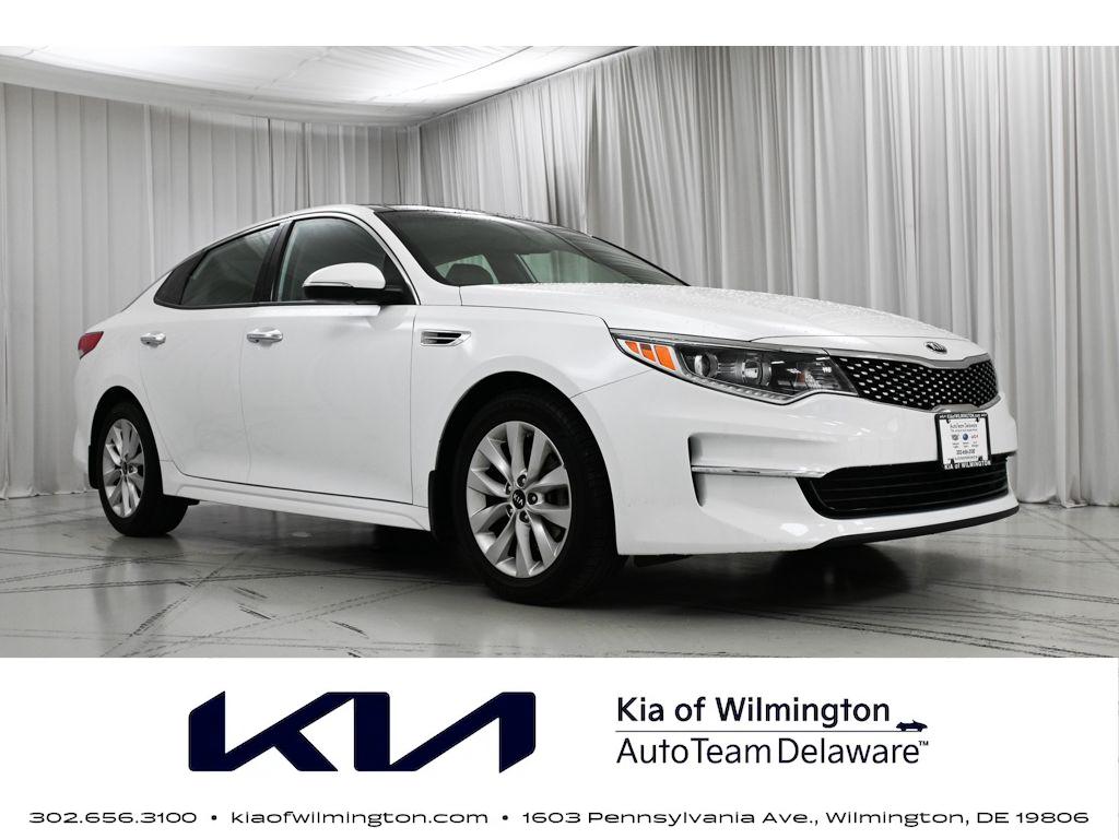 2018 Kia Optima EX AT's photo