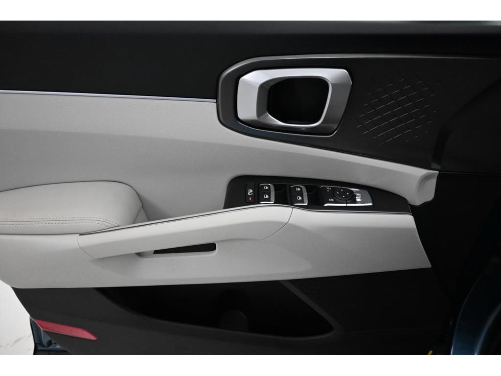 2026 Kia Sorento EX Hybrid - Photo 14