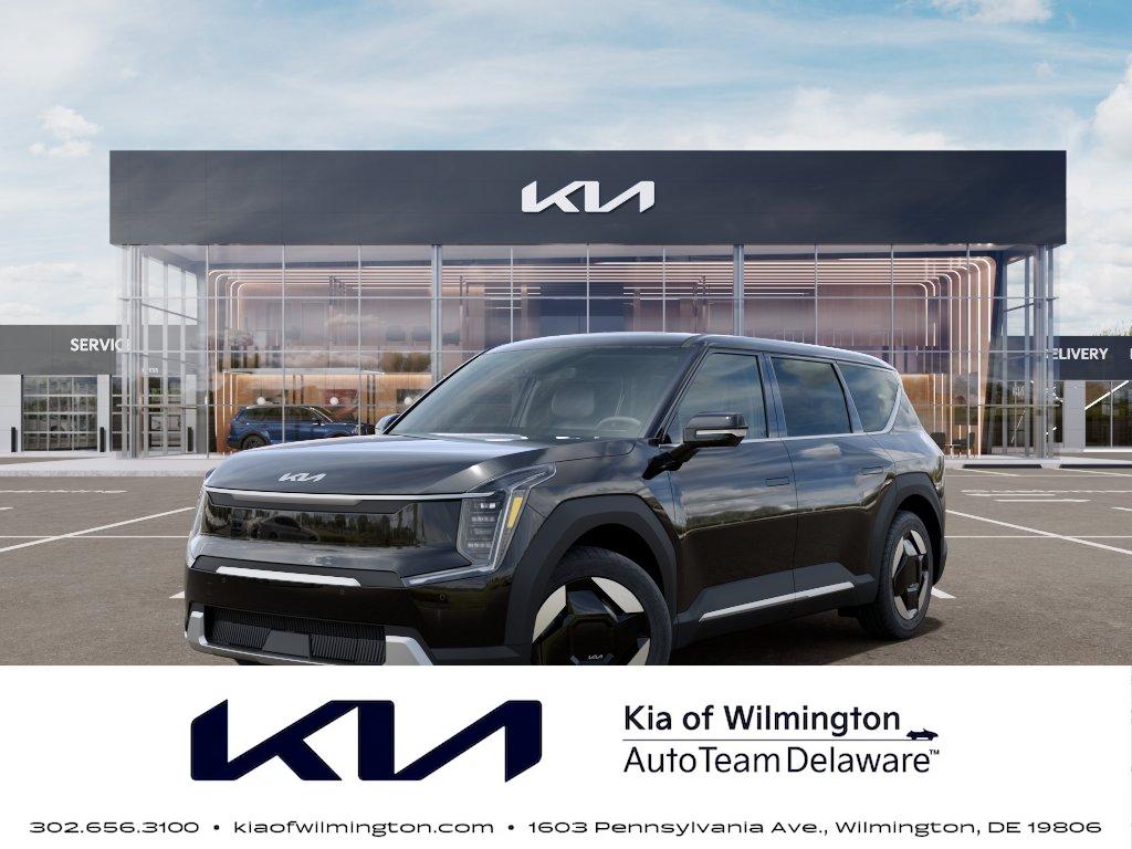2026 Kia EV9 Light L/R's photo