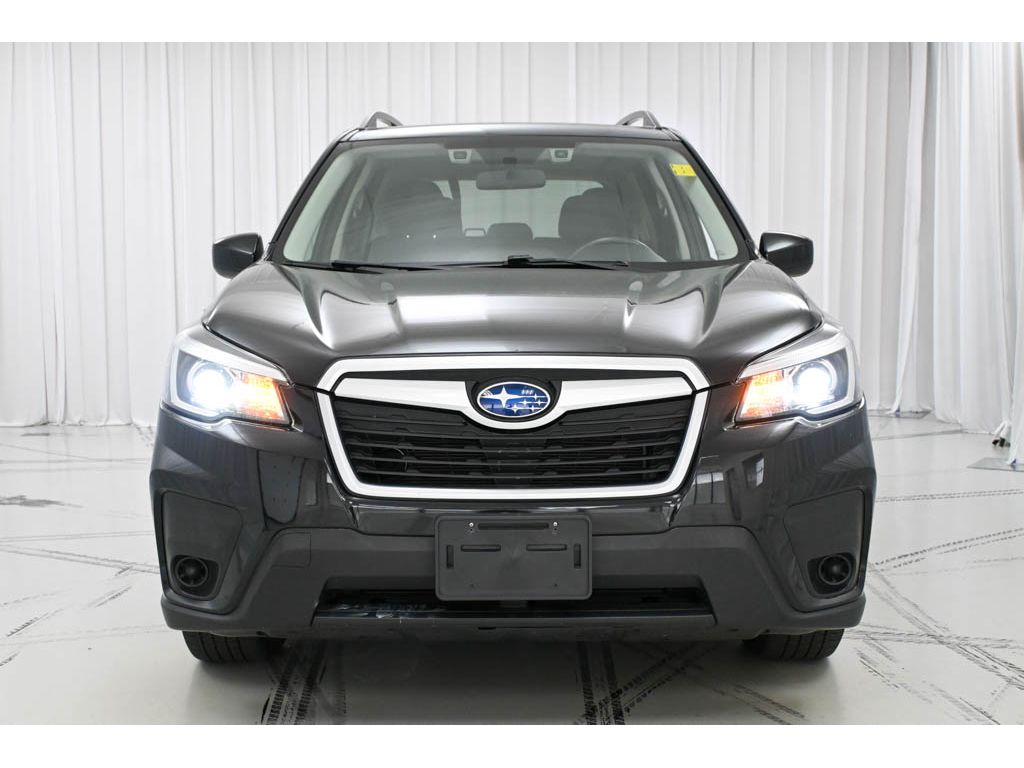 2020 Subaru Forester Premium photo 3