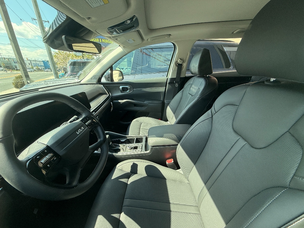 2026 Kia Sorento X-Line EX - Photo 9