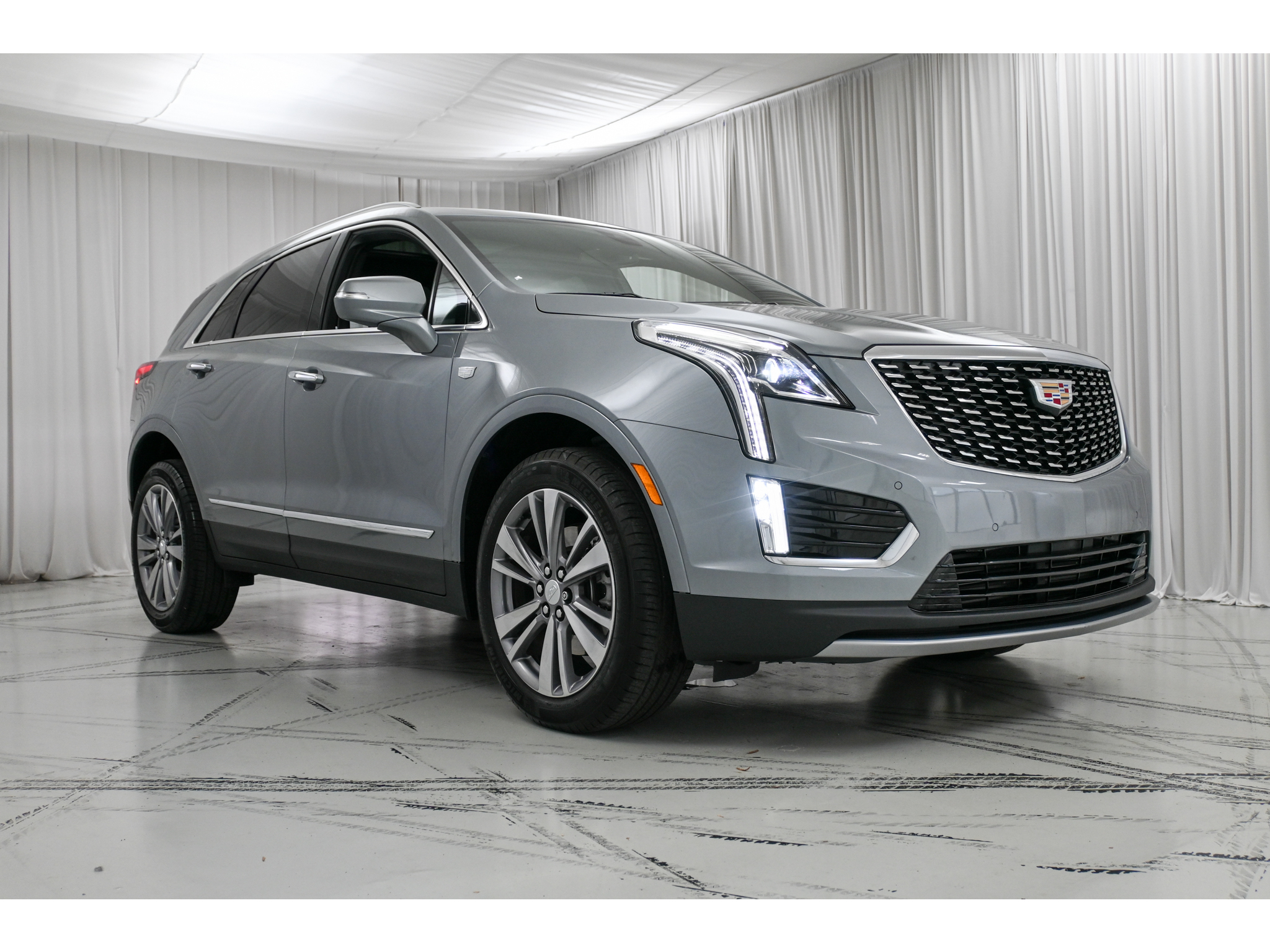 Used 2024 CADILLAC XT5 Premium Luxury SUV