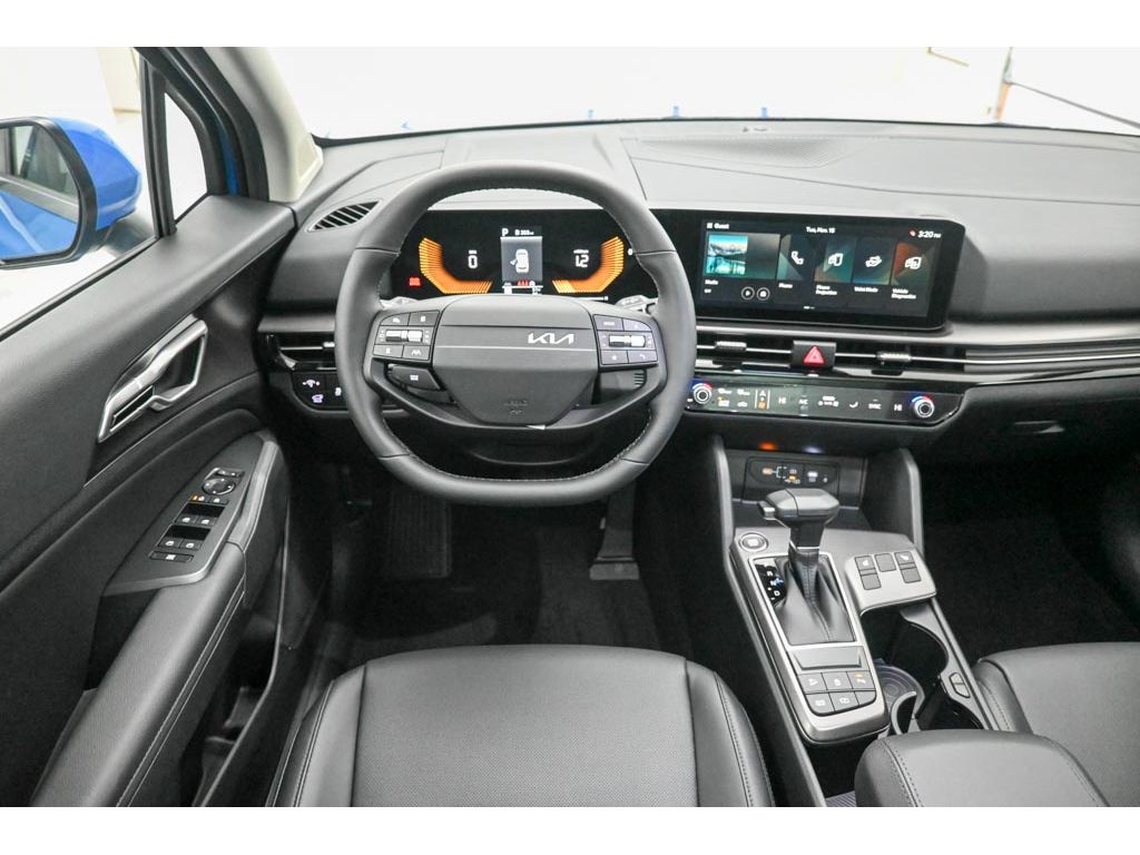 2026 Kia Sportage EX - Photo 13