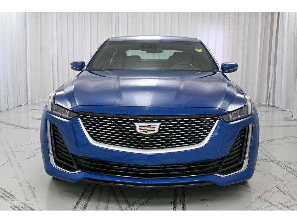 2021 Cadillac CT5 Luxury photo 3