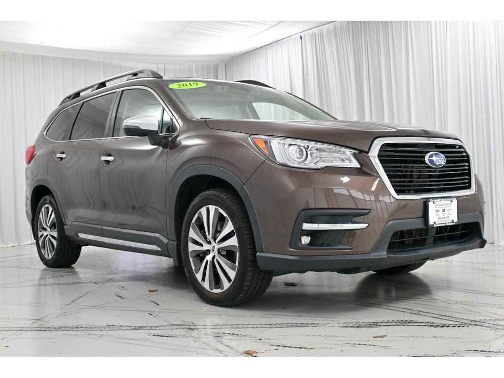Used 2019 Subaru Ascent Touring with VIN 4S4WMARDXK3417407 for sale in Wilmington, DE