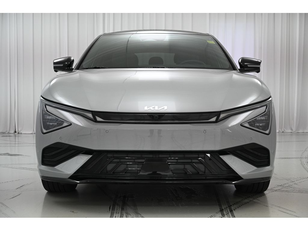 2025 Kia EV6 GT-Line photo 3