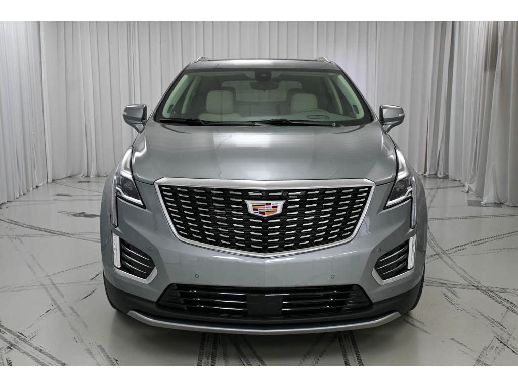 2024 Cadillac XT5 Premium Luxury photo 3