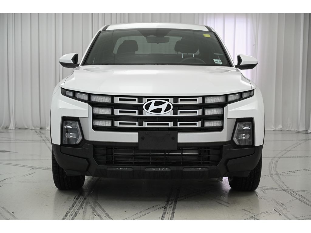 Used 2025 Hyundai Santa Cruz SE Truck Crew Cab