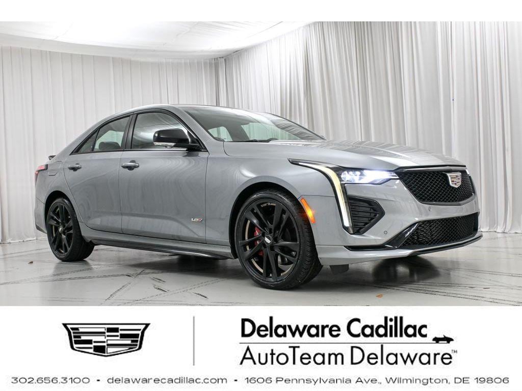 2023 Cadillac CT4 V-Series's photo
