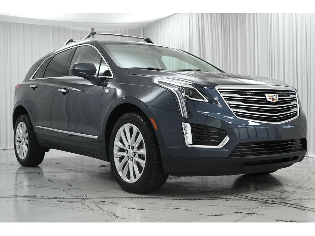 2019 Cadillac XT5 Premium Luxury photo 2